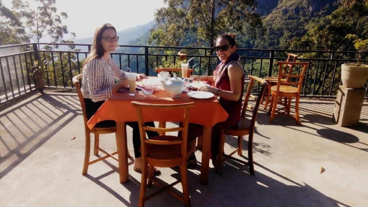 Ella View Hotel ภายนอก รูปภาพ